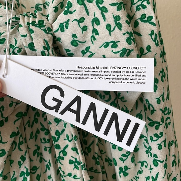 NWT Ganni ditsy floral front tie viscose skirt. Sz 2 - Picture 9 of 15